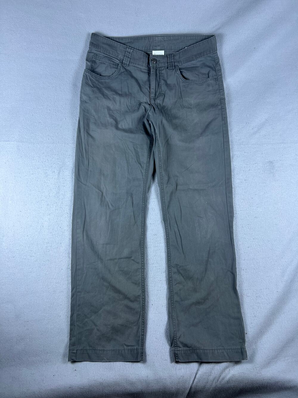 Columbia Pants Mens 32x32 Gray Straight Leg Regular Fit Classic Chino Business